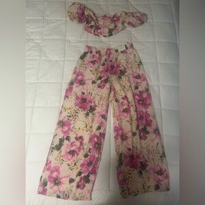 Floral Wide-Leg Pants + Top ‼️NEW WITH TAGS‼️